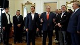 Ελλάδα: Πολιτικές αναταράξεις από τις εξελίξεις στα Σκόπια