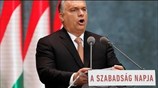 Όρμπαν κατά μεταναστών και Βρυξελλών