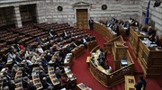 Βουλή: Υπερψηφίστηκε η τροπολογία για τα αναδρομικά