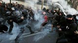 Βαρκελώνη: Νέες συγκρούσεις μεταξύ αστυνομίας και διαδηλωτών