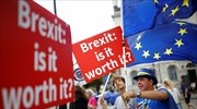 Brexit: Στα πρόθυρα παραίτησης τέσσερις Βρετανοί υπουργοί