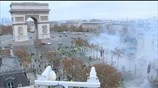 Παρίσι: Χημικά και συλλήψεις στη διαδήλωση των «κίτρινων γιλέκων»