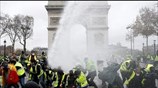 Παρίσι: «Διαδηλώνουμε, γιατί έχουμε τον χειρότερο πρόεδρο»