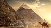 Αίγυπτος: Έρευνα για ζευγάρι που σκαρφάλωσε στην Πυραμίδα του Χέοπα