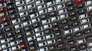 H κορυφαία αγορά αυτοκινήτου στον κόσμο βυθίζεται σε ύφεση