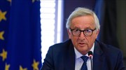 Γιούνκερ: Η Κομισιόν βρίσκεται στο πλευρό της Γαλλίας