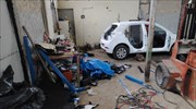 Έκλεβαν οχήματα και τα αποσυναρμολογούσαν