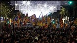 Με διαδηλώσεις απάντησαν στον Σάντσεθ οι πολίτες της Βαρκελώνης