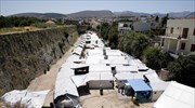 DW: Εγκλωβισμένοι χωρίς προοπτική στη Χίο