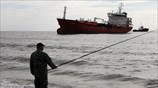 Έκρηξη και πυρκαγιά σε πετρελαιοφόρο πλοίο στην Κύπρο