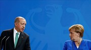 Συρία: «Αυτοσυγκράτηση» ζήτησε η Μέρκελ από τον Ερντογάν