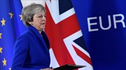 Telegraph: Η Μέι εξετάζει την εκ νέου αναβολή της ψηφοφορίας για το Brexit