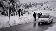 Ρετζίκι Θεσσαλονίκης: Απεγκλωβισμός ζευγαριού που είχε παγιδευτεί στα χιόνια