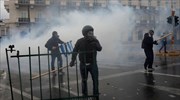 Disturbances outside Parliament, tear gas-reaction by riot police mar otherwise peaceful anti-Prespa rally in Athens