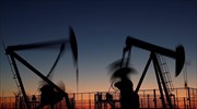 To πετρέλαιο πέφτει υπό το βάρος φόβων ότι ο πλανήτης δεν έχει «όρεξη»