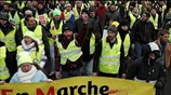 Στους δρόμους τα «κίτρινα γιλέκα» για 11ο σερί Σαββατοκύριακο