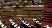 Επίθεση παντού, άμυνα για τις Πρέσπες από την κυβέρνηση