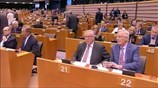 ΕΕ: «Βροχή» τα όχι στη Μέϊ για επαναδιαπραγμάτευση