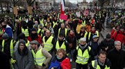 «Κίτρινα γιλέκα»: Λευκή πορεία για τα θύματα των κινητοποιήσεων