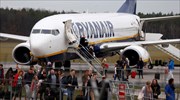 Ryanair: Ζημίες στο τρίμηνο εν μέσω πτώσης των χρεώσεων