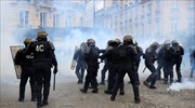 Βίαια επεισόδια στη 13η εβδομάδα κινητοποιήσεων στο Παρίσι