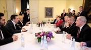 Γερμανία: Συνάντηση Τσίπρα με Αμερικανούς γερουσιαστές