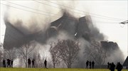 Εντυπωσιακή κατεδάφιση στην Κάστροπ-Ράουξελ