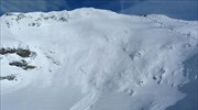 Ελβετία: Χιονοστιβάδα καταπλάκωσε «αρκετούς ανθρώπους»