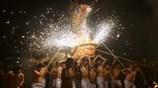 «Εύφλεκτος« χορός στην Κίνα