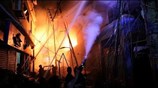 Τουλάχιστον 70 νεκροί από φωτιά σε πολυκατοικία