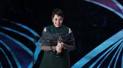 Olivia Colman picks up best actress Oscar as 
