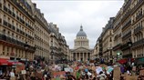 Μαθητές στο Παρίσι διαδηλώνουν για την προστασία του περιβάλλοντος