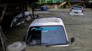 Ινδονησία: Δεκάδες νεκροί και αγνοούμενοι από πλημμύρες