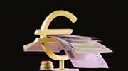 Ευρώ: Αντιμέτωπο με την «τέλεια καταιγίδα»
