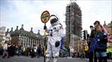 Λονδίνο: Διαδήλωση κατά του Brexit με νέο δημοψήφισμα