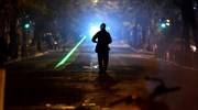 Εξάρχεια: Δύο συλλήψεις για επιθέσεις με μολότοφ κατά αστυνομικών