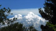 Συννεφιά και σποραδικές καταιγίδες στο Ιόνιο