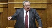 Ex-FM Kotzias insists on Parliament vote to lift immunity of former DM Kammenos