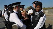 Λονδίνο: Νέοι «οικολογικοί» αποκλεισμοί δρόμων - Πάνω από 750 οι συλλήψεις