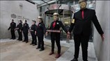Λονδίνο:Στην οροφή ενός τρένου για το...κλίμα
