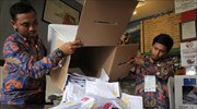 Ινδονησία: Περισσότεροι από 270 εκλογικοί υπάλληλοι πέθαναν καταμετρώντας ψήφους