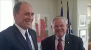 Ρόμπερτ Μενέντεζ: Η Ελλάδα έτοιμη για ηγετικό ρόλο στην Αν. Μεσόγειο