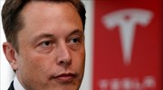 Ο Μασκ πληρώνει το τίμημα για την πτώση 43% της Tesla