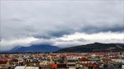 Συννεφιά και τοπικές βροχές