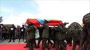 Χιλιάδες Αιθίοπες στην κηδεία των αξιωματικών που σκοτώθηκαν στην απόπειρα πραξικοπήματος