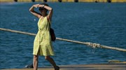 Σε κλοιό καύσωνα η χώρα - Οδηγίες προστασίας