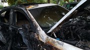 Eμπρησμοί αυτοκινήτων τα ξημερώματα σε Ασπρόπυργο και Άλιμο