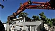 Δ. Αθηναίων: Κατεδάφιση επικίνδυνου κτηρίου στους Αμπελοκήπους