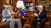 Συνάντηση του ΠτΔ με τον επικεφαλής της Επιτροπής για τον έλεγχο του καπνίσματος