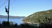 Επαναηλεκτροδοτείται σταδιακά η Σκιάθος